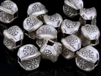 KE-005 Thai karen hill tribe handmade silver 8 sun print bead