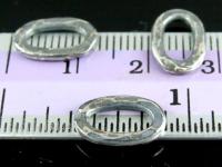 8KH-004 Thai karen hill tribe handmade silver 10 black&white hammered oval hoop