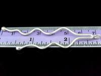 2KH-046 Thai karen hill tribe handmade silver 2 pain two wavy charm