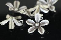 5KH-043 thai karen hill tribe silver 1 flower charm