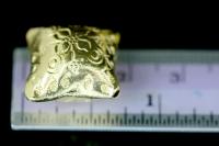 KG-629 Thai karen hill tribe silver 1 gold vermeil fancy square puffy bead