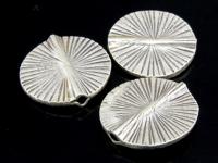 KV-027 Thai karen hill tribe handmade silver 2 scatch round disc bead 