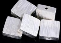 KV-052 Thai karen hill tribe handmade silver 1 line hammered scratch cylinder square shaped bead