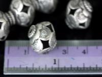 KO-007 thai karen hill tribe silver 2 fancy round bead