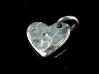 8KH-006 Thai karen hill tribe handmade silver 5 black&white hammered heart disc charm