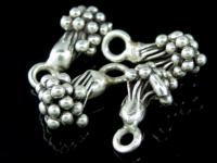 4KH-018 Thai karen hill tribe handmade silver 3 wild grape charm