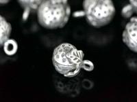 KA-009 Thai karen hill tribe silver 2 strawberry pendants