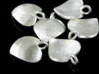 7KH-026 Thai karen hill tribe handmade silver 4 brush curved heart charm