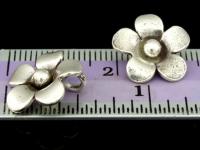 4KH-019 Thai karen hill tribe handmade silver 2 small wild flower charm
