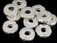 KK-015 Thai karen hill tribe handmade silver 11 daisy print disc bead