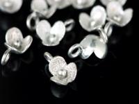 4KH-060 thai karen hill tribe silver 6 flower wild charm