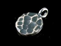 8KH-009 Thai karen hill tribe handmade silver 6 black&white hammered round disc charm