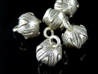 3KH-068 Thai karen hill tribe handmade silver 4 leaf print lotus charm