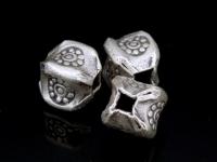 KE-005 Thai karen hill tribe handmade silver 8 sun print bead