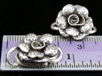 KA-052 Thai karen hill tribe handmade silver 1 wild flower S. clasp