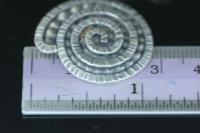 5KH-031 Thai karen hill tribe silver 1 spiral charm