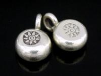 3KH-017 Thai Karen hill tribe Silver 1 white color flower print charm
