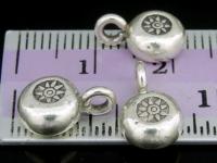 3KH-017 Thai Karen hill tribe Silver 1 white color flower print charm