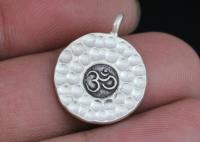 1KH-012 Thai karen hill tribe handmade silver 3 Om sign round disc charm 
