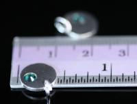 8KH-118 thai karen hill tribe silver 1 round disc charm open jump ring with swarovski crystal birthstone(May:Emerald)