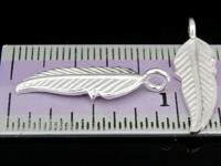 5KH-011 Thai karen hill tribe handmade silver 5 feather die cut charm