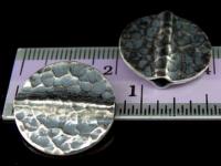 8KH-032 Thai karen hill tribe handmade silver 2 black&white hammered round disc bead