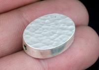 KV-010 Thai karen hill tribe hanamade silver 1 line hammered scratch cylinder oval shaped bead