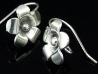 6KH-019 Thai karen hill tribe hanamade silver black & black piar wild flower earring 