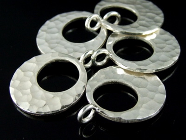 3KH-101 Thai karen hill tribe handmade silver 2 hammered round hole disc charm