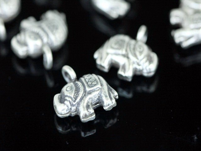 HTCEL02 Thai Hill Tribe Silver Elephant Charm 